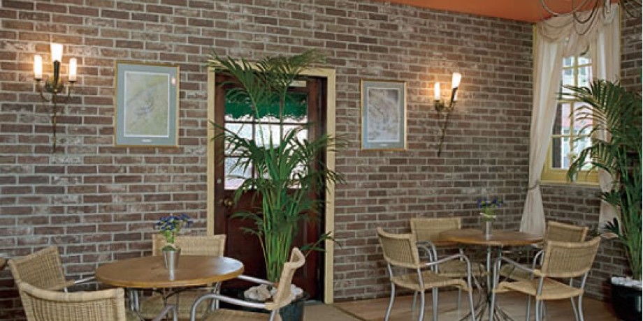 Internal Wall Lining with I-Clad Brick Slip Cladding System